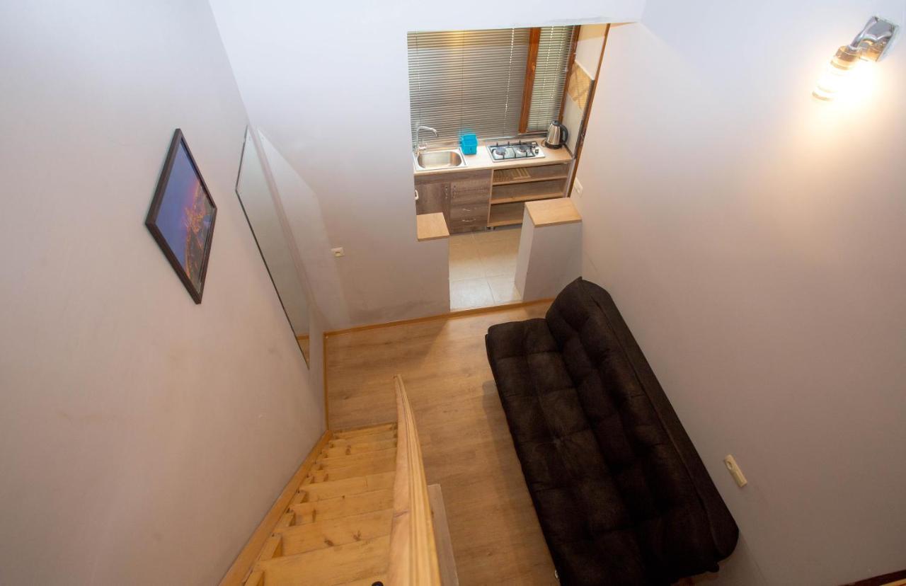 Cozy Apartment Tbilisi Esterno foto