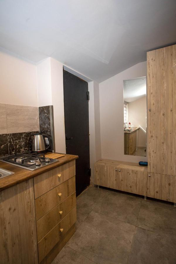 Cozy Apartment Tbilisi Esterno foto