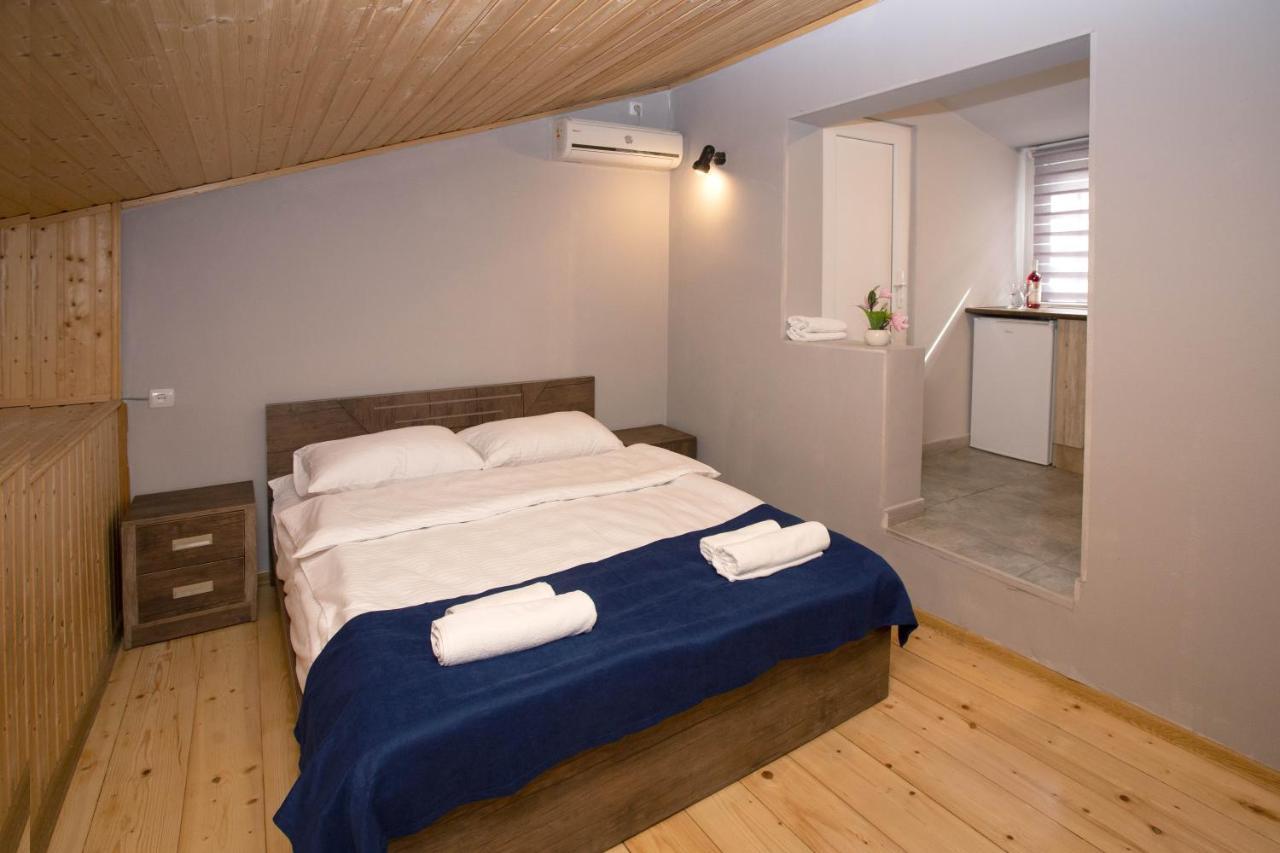 Cozy Apartment Tbilisi Esterno foto