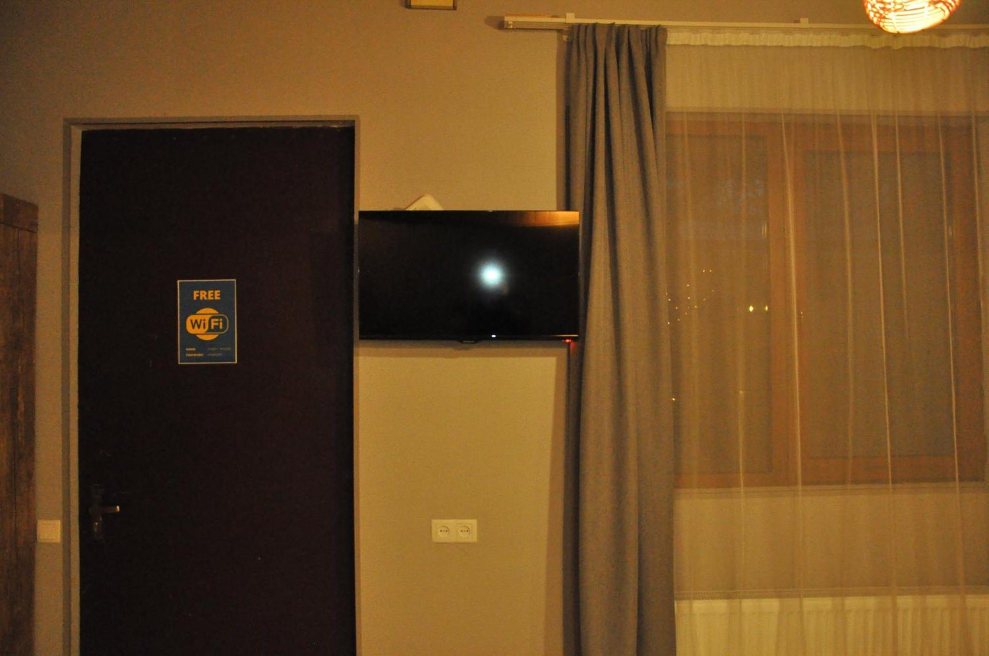 Cozy Apartment Tbilisi Esterno foto