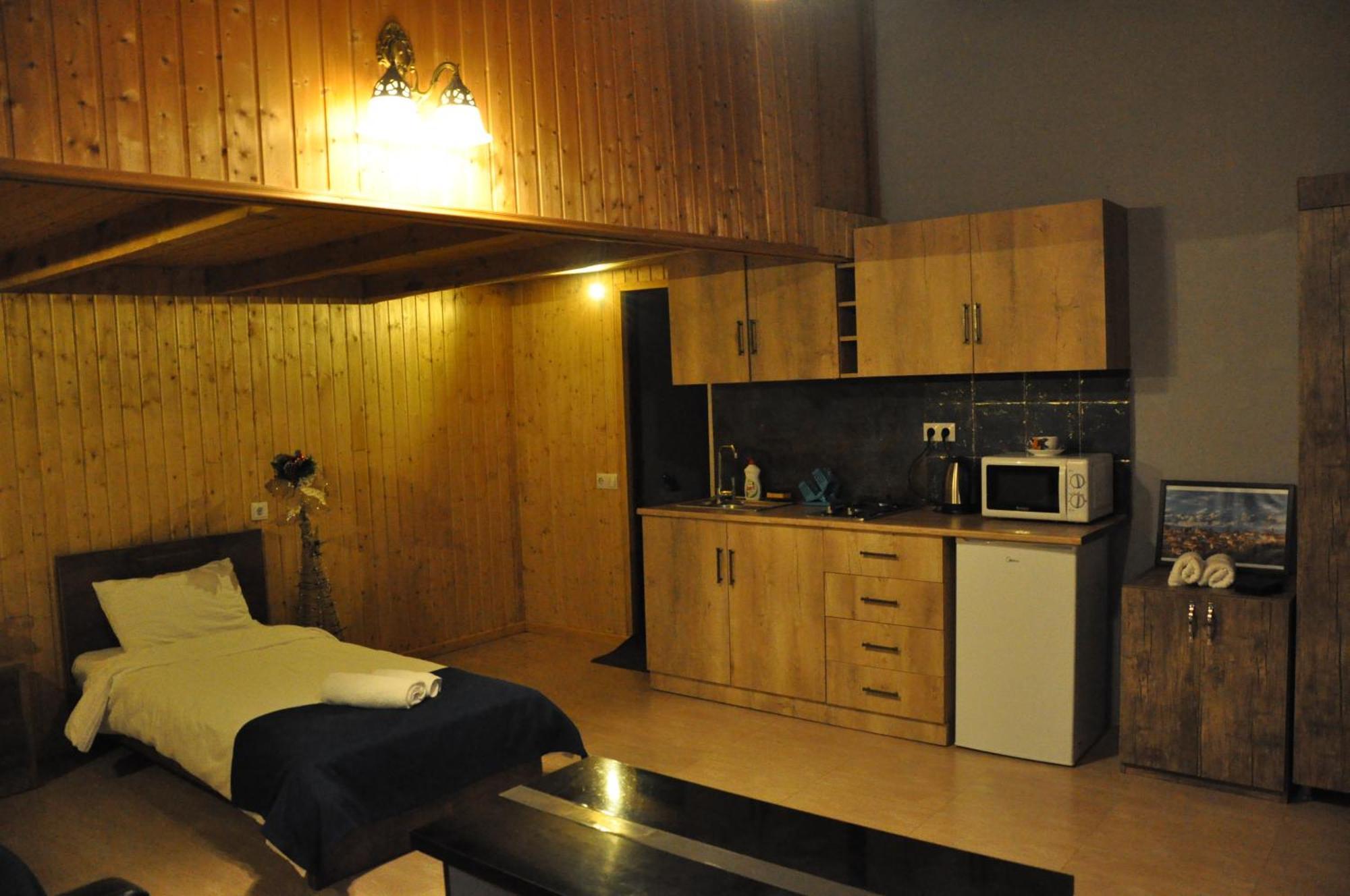 Cozy Apartment Tbilisi Esterno foto